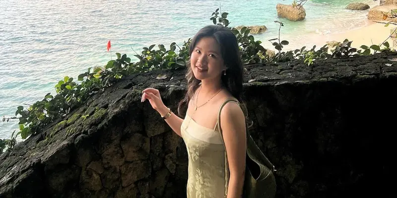 Potret Felicia Tissue saat Liburan di Bali, Terpukau Keindahan Pulau Dewata