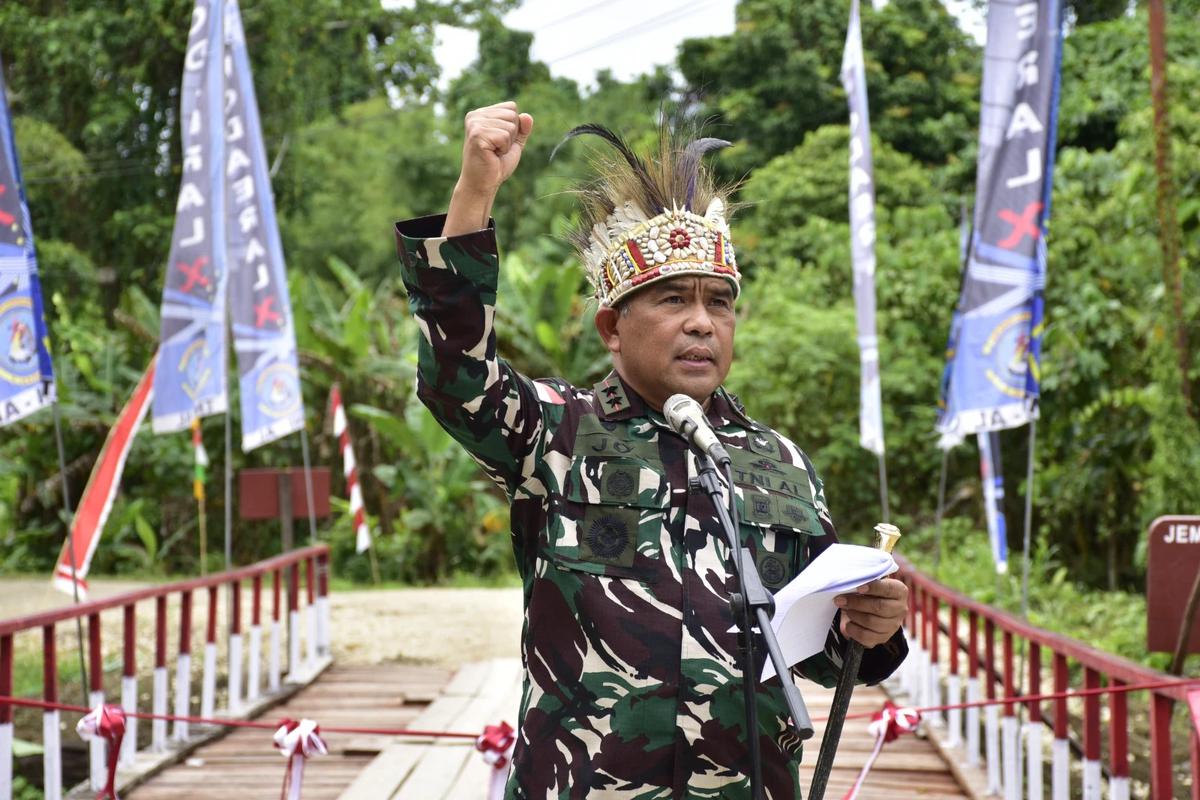 TNI AL Resmikan Jembatan Baru di Bonggo