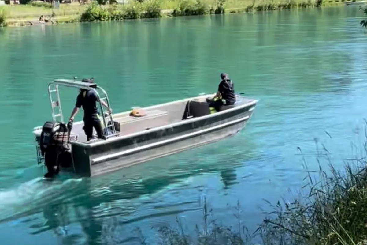 Proses pencarian anak Ridwan Kamil, Emmeril Kahn Mumtadz yang hilang di Sungai Aare, Swiss. (Dok. KBRI Bern)