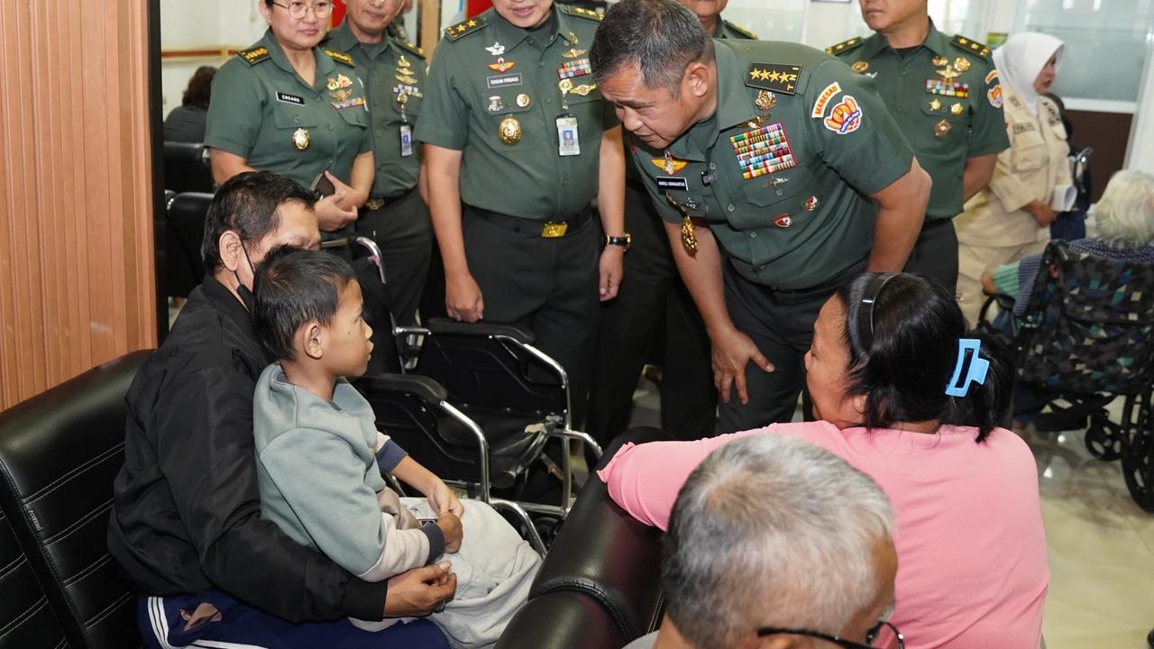 FOTO: Kasad Tinjau Modernisasi Fasilitas RSPAD Gatot Soebroto