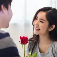 Aura 12 Zodiak saat Sedang Jatuh Cinta./Copyright depositphotos.com/teetykoochai