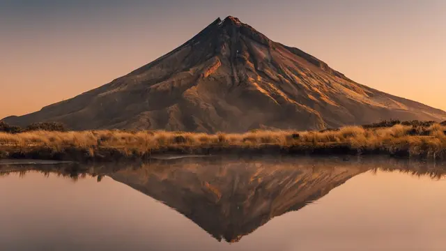 Penyebab Gunung Meletus