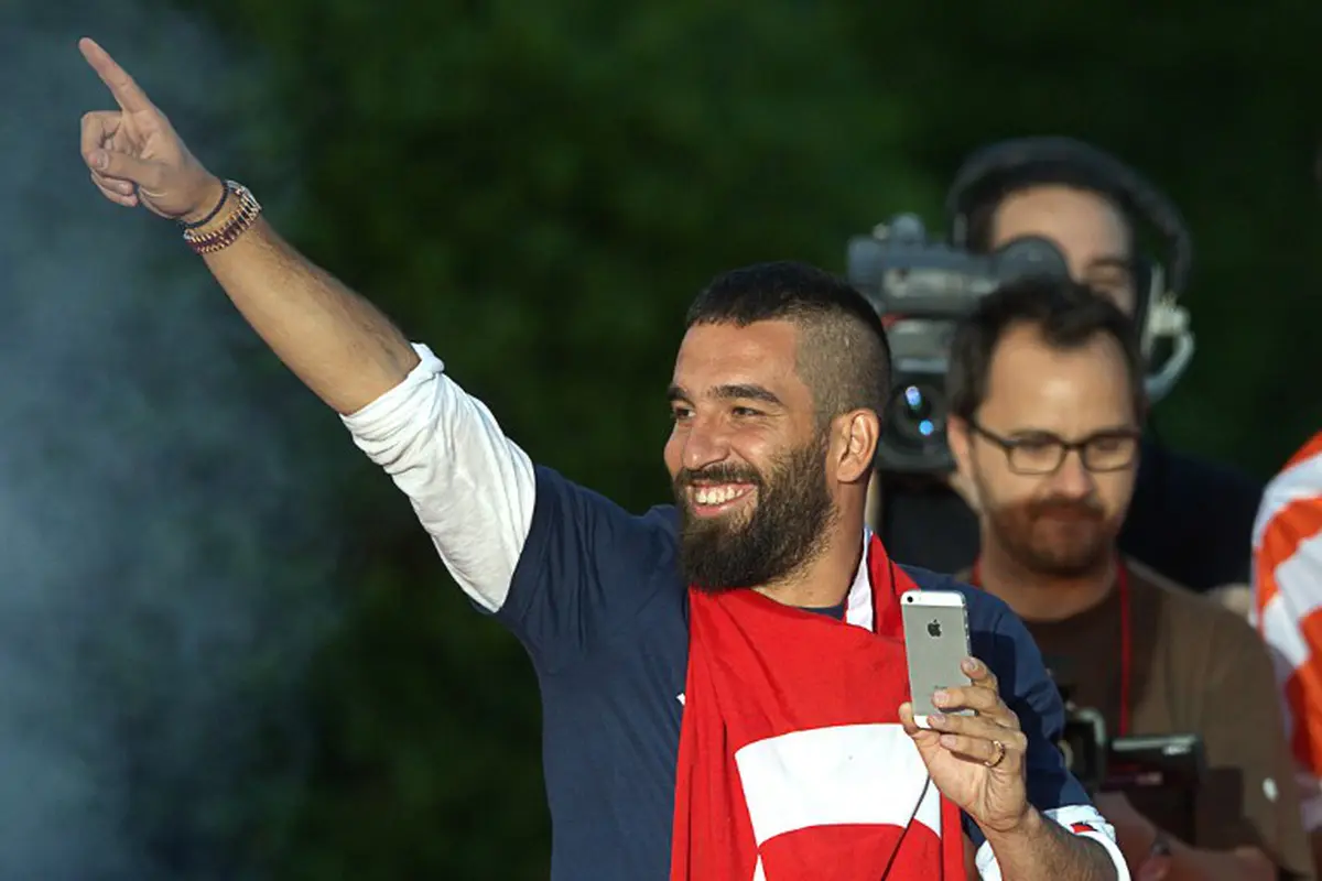 Arda Turan (AFP PHOTO/ CURTO DE LA TORRE)