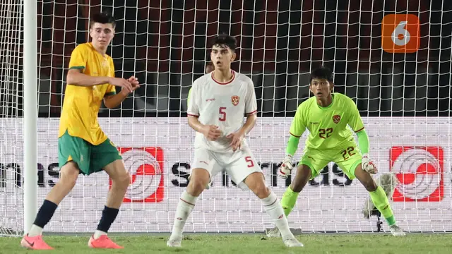 Foto: Perjuangan Matthew Baker Bersama Timnas Indonesia saat Melawan Negara Kelahirannya, Australia