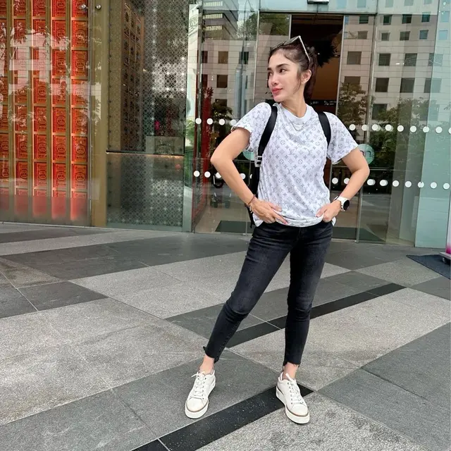 [Fimela] Ussy Sulistiawaty