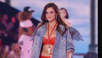 Barbie Ferreira: Victoria's Secret Fashion Show 2025 Stage Debut