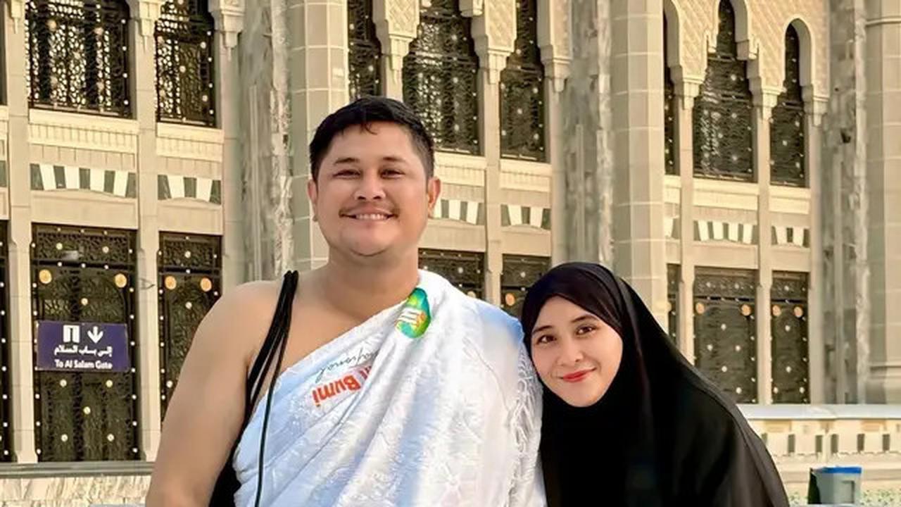 Begini Potret Tampilan Irish Bella dan Ryana Dea saat Melaksanakan Haji 2025
