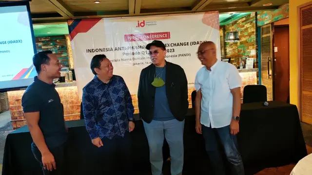 Pada kuartal pertama atau Q1 2023, IDADX PANDI mencatat ada 26.675 laporan phishing, dengan sektor bisnis yang paling banyak menjadi sasaran adalah media sosial (PANDI)