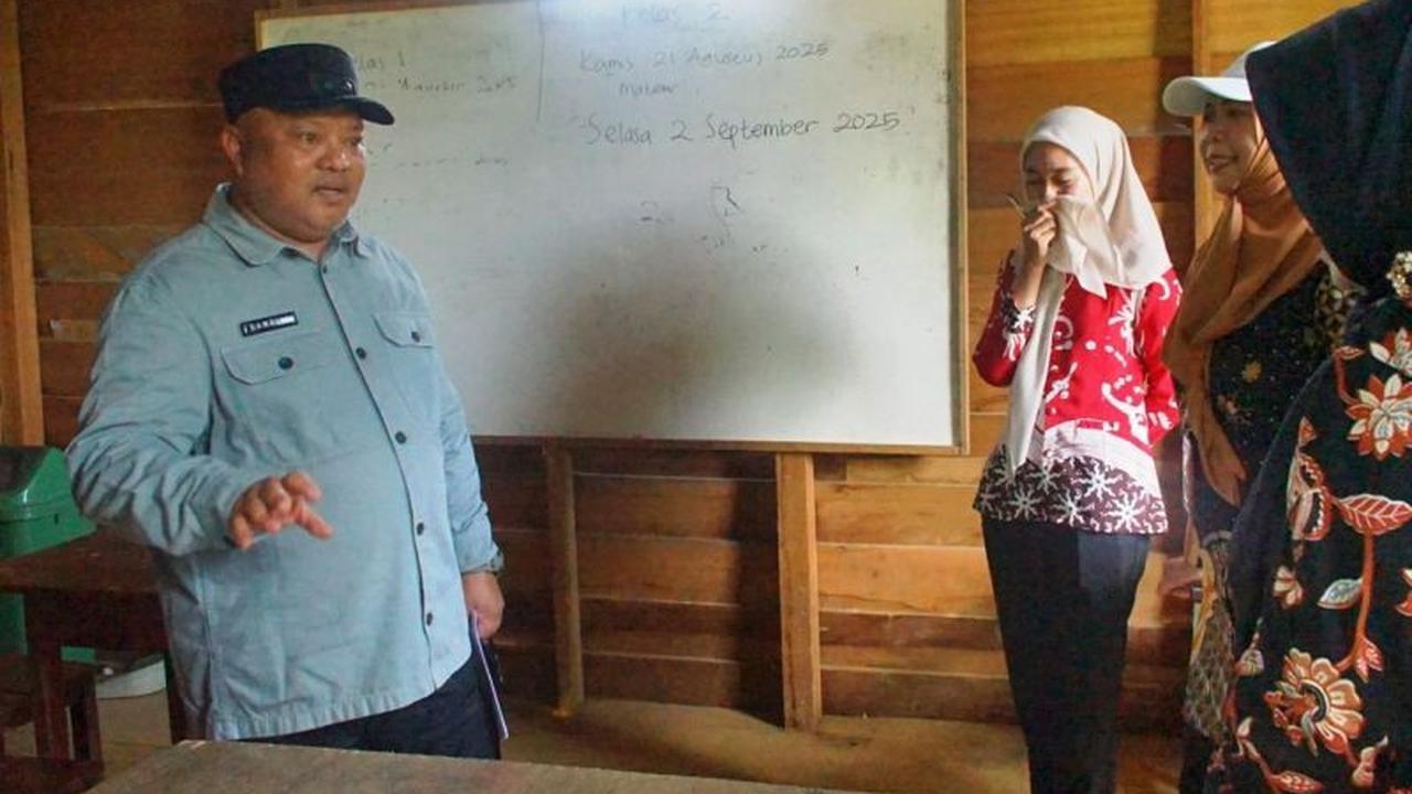 Trivia Pendidikan: Dulu Tempuh 3 Jam, Pemkab Berau Prioritaskan Pendidikan Anak Terpencil di Sei Maning