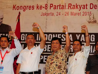 Kiri-kanan: Alif Kamal, Agus Jabo Priyono, Hariman Siregar, Dominggus Oktavianus, dan Petrus Hariyanto, Jakarta, Selasa (24/3/2015). PRD akan berjuang untuk menjadi salah satu kontestan dalam Pemilu 2019 nanti.(Liputan6.com/Yoppy Renato)