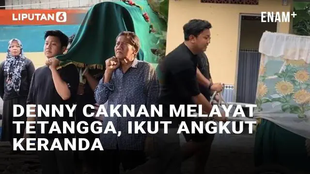 Penyanyi Denny Caknan baru-baru ini viral menghadiri pemakaman di kampung halamannya di Ngawi, Jawa Timur. Sang penyanyi disorot karena tak hanya hadir, namun turut membantu mengangkut keranda. Diketahui mendiang merupakan tetangga Denny Caknan.