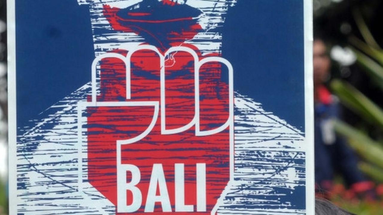 Demo tolak reklamasi Teluk Benoa