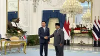 Presiden Prabowo Subianto menerima kunjungan resmi Perdana Menteri (PM) Kerajaan Thailand, Anutin Charnvirakul, di Istana Merdeka, Jakarta. (Liputan6.com/Lizsa Egeham)