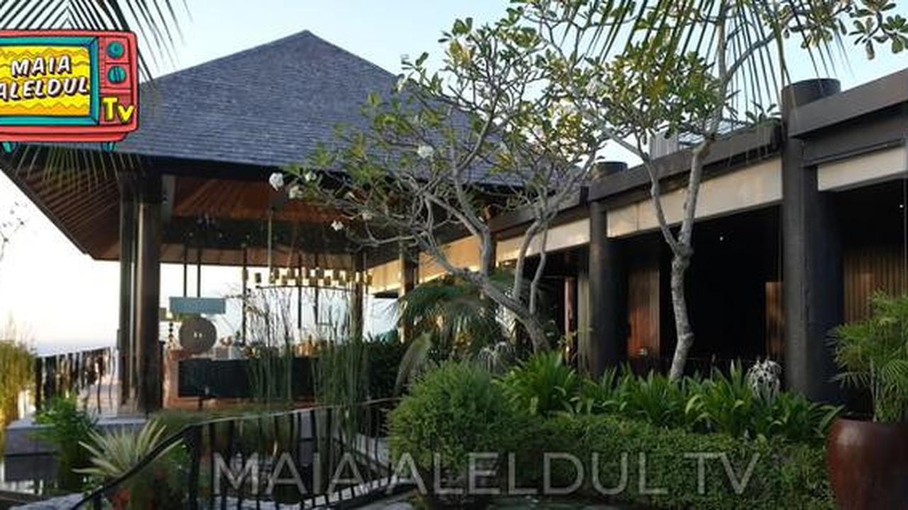 8 Potret Bagian Depan Villa Maia Estianty di Bali, Inspirasi Desain Hunian ala Resort