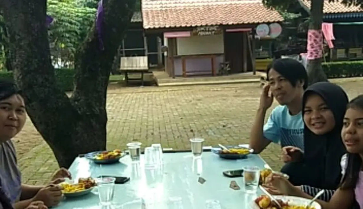 Mandra dan istri (Instagram/mandra_ys)