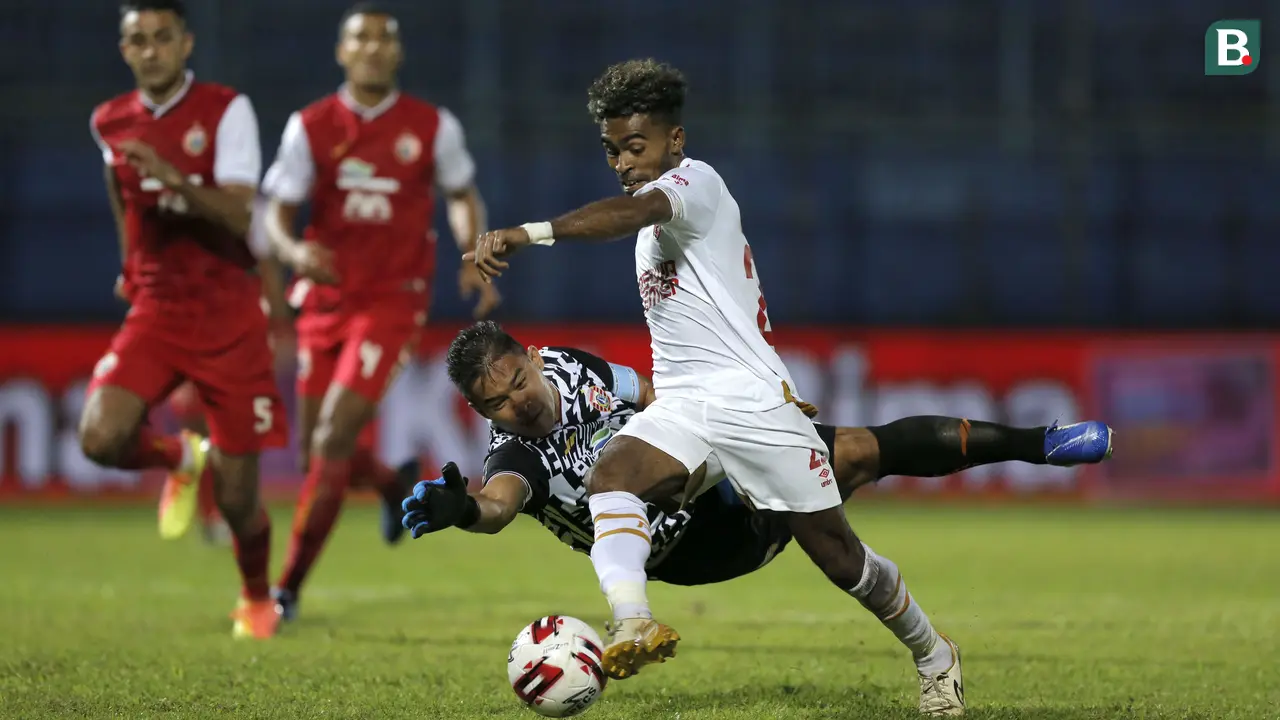 FOTO: PSM Makassar Bikin Persija Jakarta Tenggelam di Dasar Klasemen