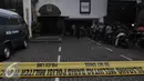 Tempat hiburan yang menjadi lokasi pembunuhan dari aktivis Jopi Peranginangin, Kemang, Jakarta, Kamis (11/06/2015). Proses rekonstruksi tersebut terdiri dari 31 reka adegan yang diperankan oleh tersangka dan saksi-saksi. (Liputan6.com/Andrian M Tunay)