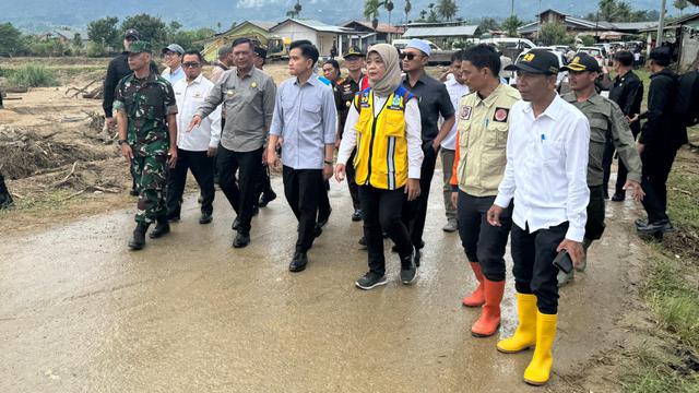 Momen Gibran Sambangi SPBU Raklunung di Aceh, Pantau Distribusi BBM Pascabencana