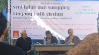 Peneliti Inggris Matthew I Cohen mengungkapkan minat warga Inggris pada wayang dan tari topeng Cirebon. (Liputan6.com/Panji Prayitno)