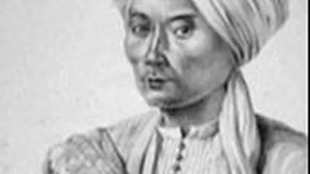 Pangeran Diponegoro bukanlah sebuah legenda fiktif zaman dulu. Sosoknya memang benar-benar ada dan berjasa dalam perlawanan terhadap kolonialisme Belanda.&nbsp;