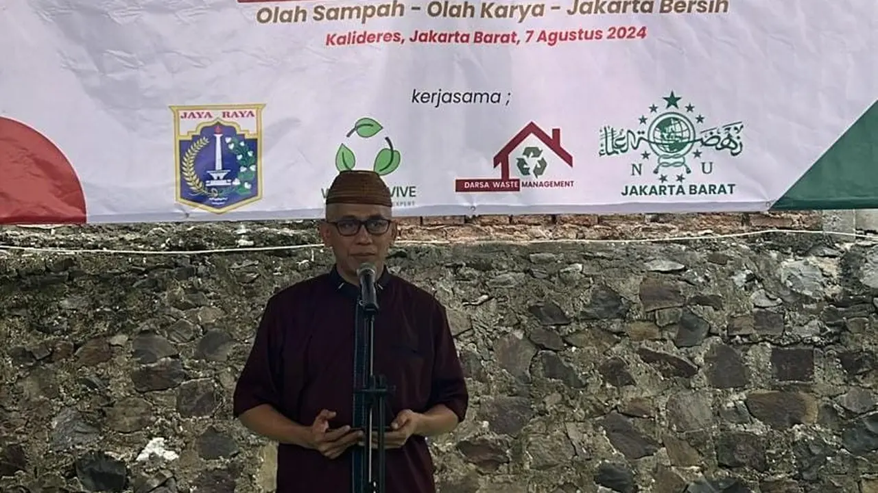 Pengurus Cabang Nahdlatul Ulama (PCNU) Jakarta Barat menggelar entra pengolahan sampah di Area Darsa Kalideres, Jalan Darussalam No.1 Kalideres, Jakarta Barat, Rabu 7 Agustus 2024.