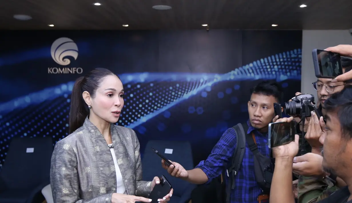 Loemongga Haoemasan tetap fresh [Fimela/Daniel Kampua]