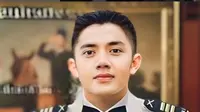 Selain Mayor Teddy, Ini 3 Ajudan Ganteng Pemimpin Dunia yang Jadi Sorotan