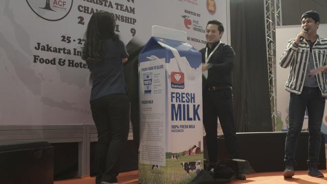 Peluncuran desain baru kemasan Diamond Fresh Milk