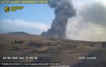 Anak Krakatau 9 Kali Erupsi dalam 6 Jam, Warga Jangan Mendekat