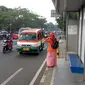 Para sopir angkot di Kota Bandung, Jawa Barat, belakangan ini kerap mengeluhkan sepinya penumpang. (Liputan6.com/Huyogo Simbolon)