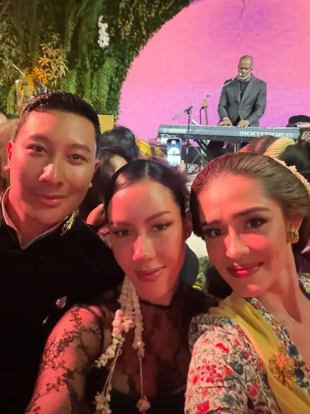 Pernikahan Darma Mangkuluhur dan Patricia Schuldtz