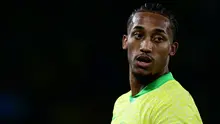 Penyerang Brasil #07, Joao Pedro, terlihat dalam pertandingan kualifikasi Piala Dunia FIFA 2026 zona Amerika Selatan antara Brasil dan Cile, di Stadion Maracana, Rio de Janeiro, Brasil, Jumat (5-9-2025). (Pablo PORCIUNCULA/AFP)