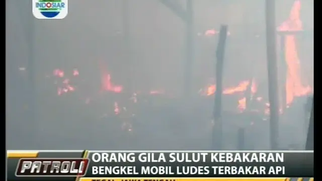 Orang Gila Sulut Kebakaran, Bengkel Mobil Ludes Terbakar Api