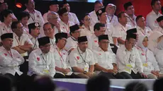Tim sukses pasangan Capres Prabowo-Hatta tampak tegang saat menyaksikan Debat Capres yang digelar di Jakarta (Liputan6.com/Herman Zakharia)