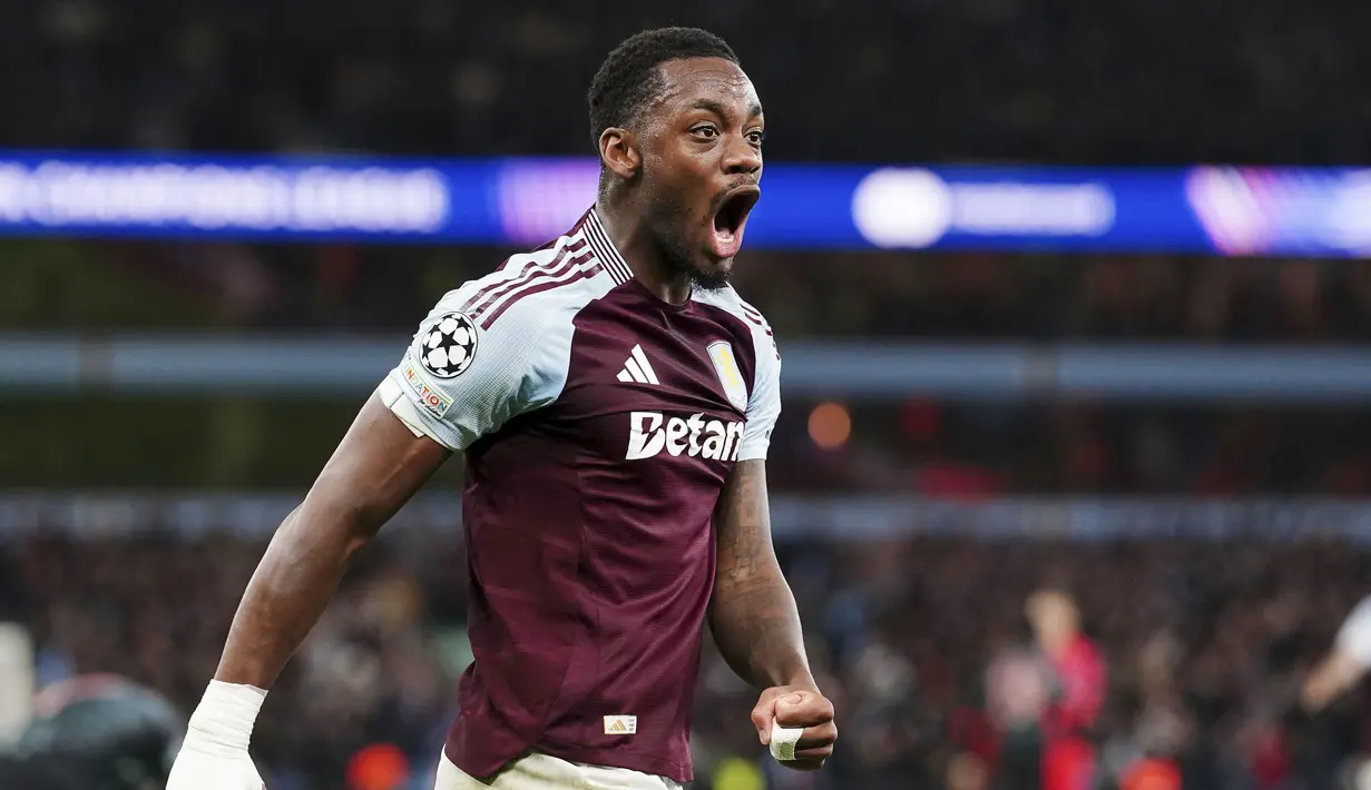 Pemain Aston Villa, Jhon Duran, merayakan kemenangan atas Bayer Munchen pada laga Liga Champions di Stadion di Stadion Villa Park, Kamis (3/10/2024). (David Davies/PA via AP)