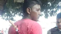 Pisau Menancap di Punggung, Pemuda Tetap Tenang Menunggu Ambulans