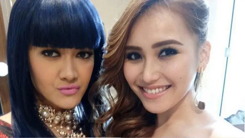 Julia Perez dan Ayu Ting Ting