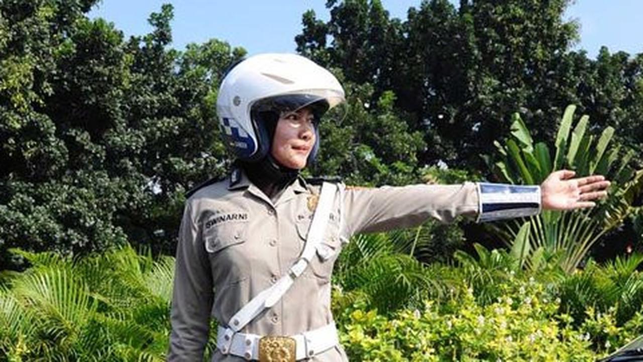 Empat polisi wanita ini paling 'ganas' sejagat