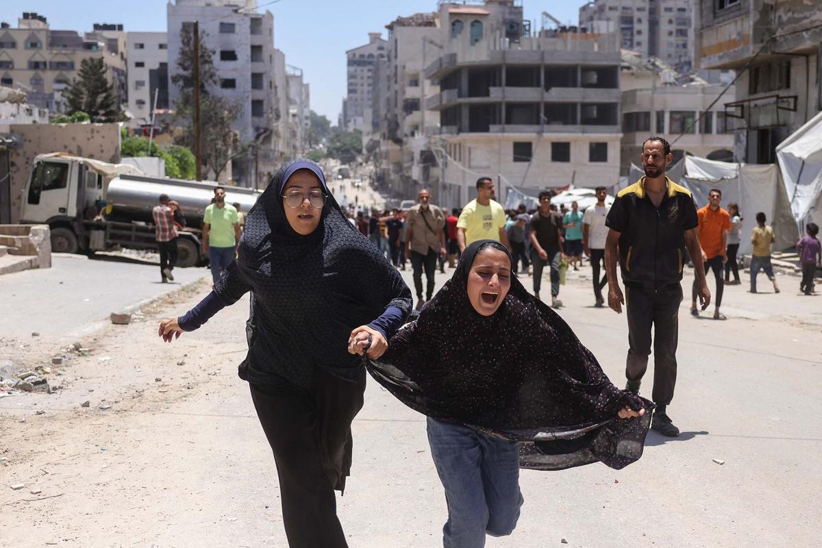 FOTO: Biadab! Serangan Israel Kembali Hantam Tenda Pengungsi di Gaza