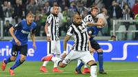 Arturo Vidal berhasil mengirim AS Monaco ke arah yang salah . (GIUSEPPE CACACE / AFP)