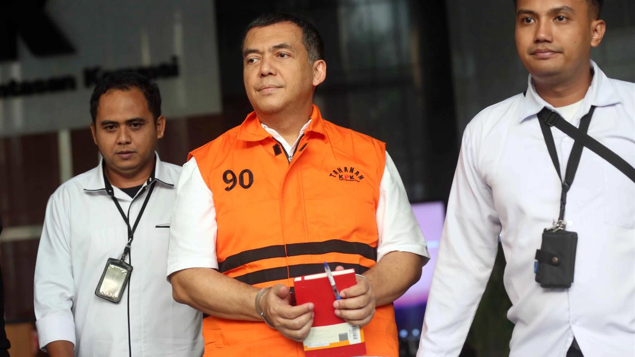 FOTO: Silmy Karim Jalani Pemeriksaan Perdana Sebagai Tersangka Korupsi Imigrasi