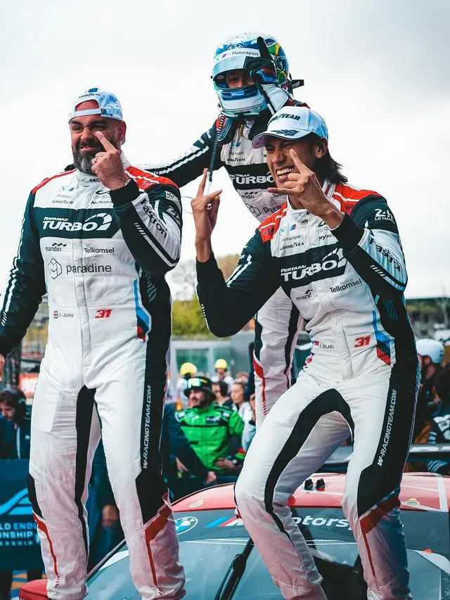 5 Potret Sean Gelael Anak Bos KFC dan Artis Lawas Rini S. Bono, Punya Prestasi Gemilang di Kancah Internasional