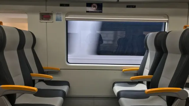 [Bintang] Fasilitas Kereta Bandara Soekarno Hatta