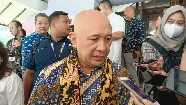 Menteri Koperasi dan UKM, Teten Masduki, dalam acara pembukaan ASEAN Weekend Market, Jakarta, Jumat (1/9/2023). (Ayu/Merdeka.com)