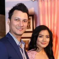 Titi Kamal menceritakan bagaimana Christian Sugiono memperlakukan dirinya sehingga terhindar dari sindrom baby blues.