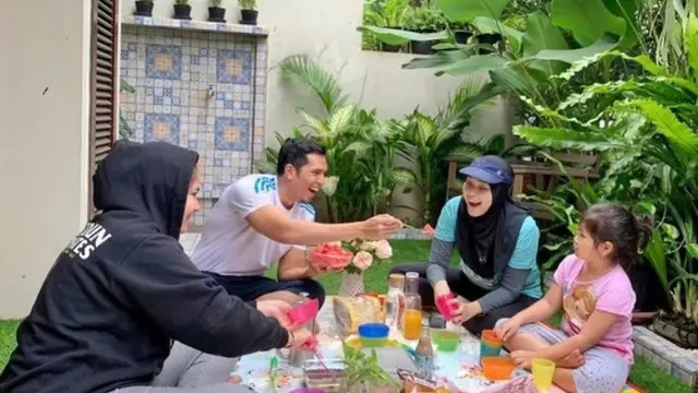 Ada Tenpat Wudu dan Taman di Rumah Adrian Maulana yang Instagramable