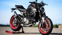Ducati Monster 2021 (Carscoops)