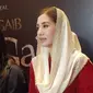 Novita Hardini saat menghadiri Gala Premier &ldquo;Sinden Gaib&rdquo; di bioskop XXI Epicentrum Mall, Jakarta Selatan, Senin (19/2). (Merdeka.com/Rahmat Baihaqi)