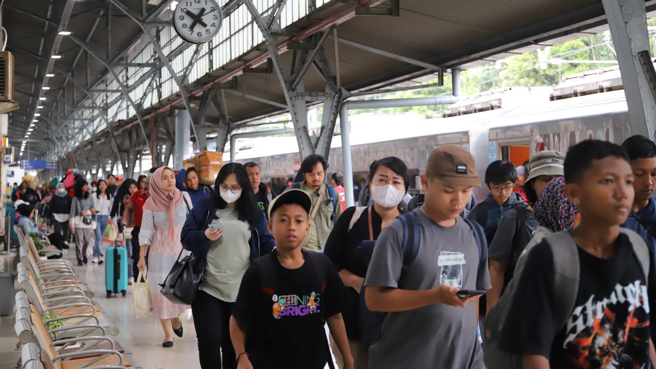 Tiket Kereta Mudik Lebaran Diskon 30%, Dijual Bertahap Mulai Sore Ini