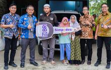 BRI Kudus Serahkan Mobil Suzuki XL7 Zeta untuk Pemenang Panen Hadiah Simpedes Periode II